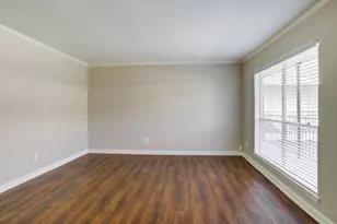 2825 Bellefontaine St, Houston, TX 77025 - Photo 5