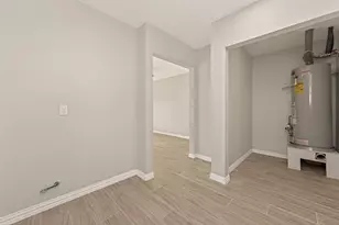 118 W Doverfield Dr, Houston, TX 77037 - Photo 21