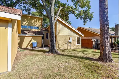 6023 Elkwood Forest Drive, Houston, TX 77088 - Photo 35