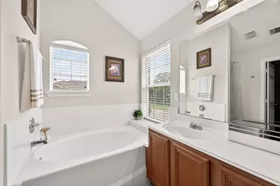 10526 Willow Park View, Houston, TX 77070 - Photo 25