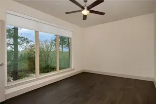 8900 Six Pines Dr, The Woodlands, TX 77380 - Photo 11