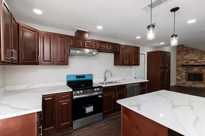 8502 Lynwood Lane, Port Arthur, TX 77642 - Photo 5