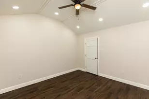 8502 Lynwood Ln, Port Arthur, TX 77642 - Photo 19