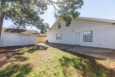 8502 Lynwood Lane, Port Arthur, TX 77642 - Photo 33
