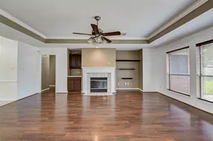 6123 Old Farmhouse Ln, Katy, TX 77449 - Photo 5