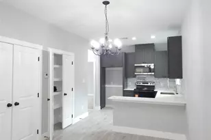 15123 Arrowhead Loop E, Willis, TX 77378 - Photo 7