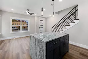 4624 Mayflower St, Houston, TX 77033 - Photo 7