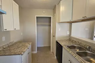 5518 Farley Dr, Houston, TX 77032 - Photo 5