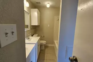 5518 Farley Dr, Houston, TX 77032 - Photo 9