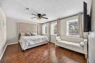 7828 Kendalia Dr, Houston, TX 77036 - Photo 11