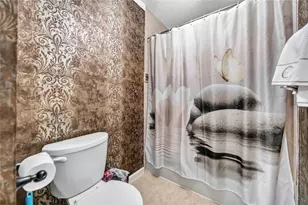 7828 Kendalia Dr, Houston, TX 77036 - Photo 13