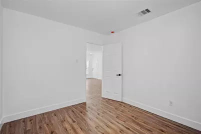 1203 W 6th Street, Freeport, TX 77541 - Photo 25