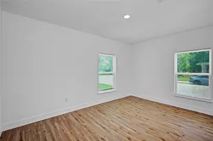 1203 W 6th St, Freeport, TX 77541 - Photo 31