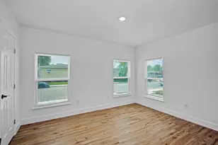 1203 W 6th St, Freeport, TX 77541 - Photo 27