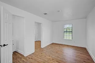 1203 W 6th St, Freeport, TX 77541 - Photo 21