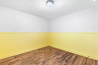 302 E Kay Street, Dayton, TX 77535 - Photo 21