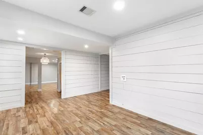302 E Kay Street, Dayton, TX 77535 - Photo 11