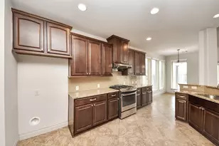 3707 Cibolo Ct, Pearland, TX 77584 - Photo 9