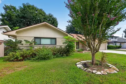 5411 Spellman Road, Houston, TX 77096 - Photo 1