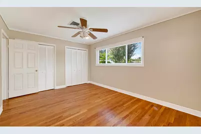 5411 Spellman Road, Houston, TX 77096 - Photo 37