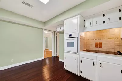5411 Spellman Road, Houston, TX 77096 - Photo 13