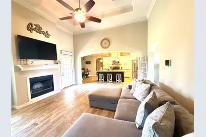 555 Tryson Lane, Bridge City, TX 77611 - Photo 9