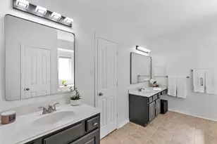 30 S Dulcet Hollow Cir, The Woodlands, TX 77382 - Photo 23