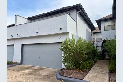 1914 Augusta Drive #7, Houston, TX 77057 - Photo 1