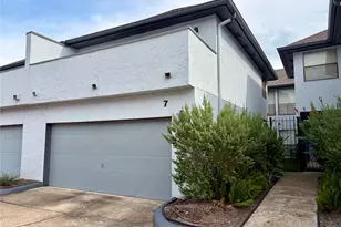 1914 Augusta Dr, Houston, TX 77057 - Photo 1