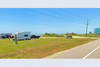 2744 Highway 87, Gilchrist, TX 77617 - Photo 5