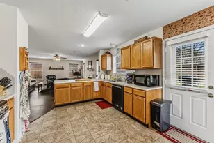 1711 Telkwa Dr, Spring, TX 77386 - Photo 15