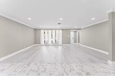 7718 Dillon Street, Houston, TX 77061 - Photo 5