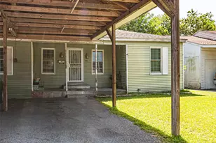 1139 Gazin St, Houston, TX 77020 - Photo 3