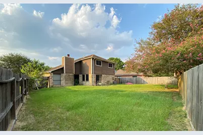 10531 Golden Meadow Drive, Houston, TX 77064 - Photo 7