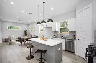 2105 Sam Wilson St, Houston, TX 77020 - Photo 5