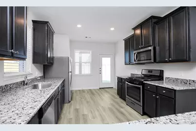 452 Lone Rider Drive, Katy, TX 77493 - Photo 3