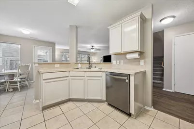 2914 Meridian Bay Lane, League City, TX 77539 - Photo 9