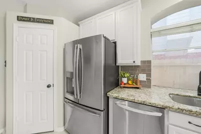 11839 Lakewood Trail, Tomball, TX 77377 - Photo 9