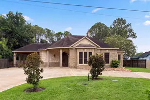 1005 Lewis Dr, Kemah, TX 77565 - Photo 7