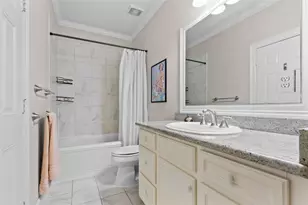 319 W 10th St, Houston, TX 77008 - Photo 41