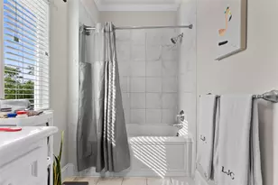 319 W 10th St, Houston, TX 77008 - Photo 43