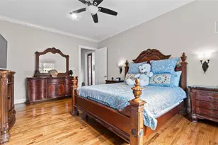 319 W 10th St, Houston, TX 77008 - Photo 21