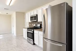 18131 Eganville Cir, Tomball, TX 77377 - Photo 11