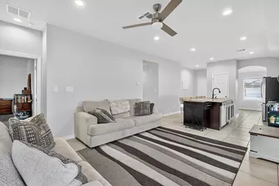 1818 Secretariat Drive, Corpus Christi, TX 78417 - Photo 17