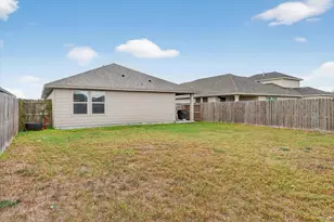 1818 Secretariat Dr, Corpus Christi, TX 78417 - Photo 33