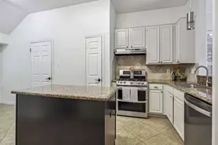 18617 NW Hiddenbay Way Dr, Spring, TX 77379 - Photo 11