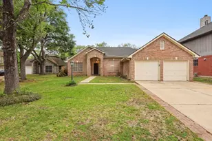 18617 NW Hiddenbay Way Dr, Spring, TX 77379 - Photo 1