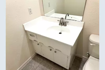 8115 Western Trail Dr, Houston, TX 77040 - Photo 19