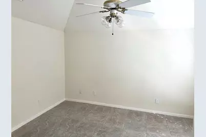 8115 Western Trail Dr, Houston, TX 77040 - Photo 13