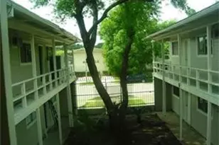 205 Avondale St, Houston, TX 77006 - Photo 3